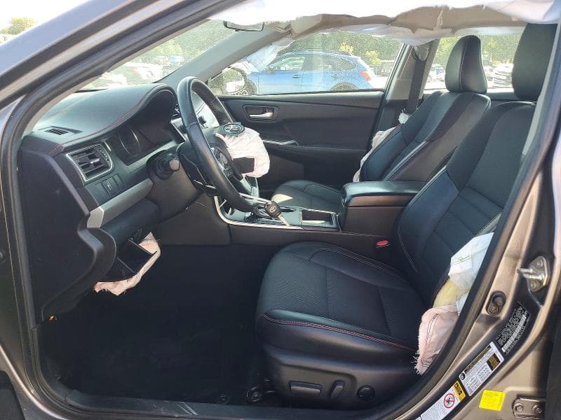2017 TOYOTA CAMRY SE 7