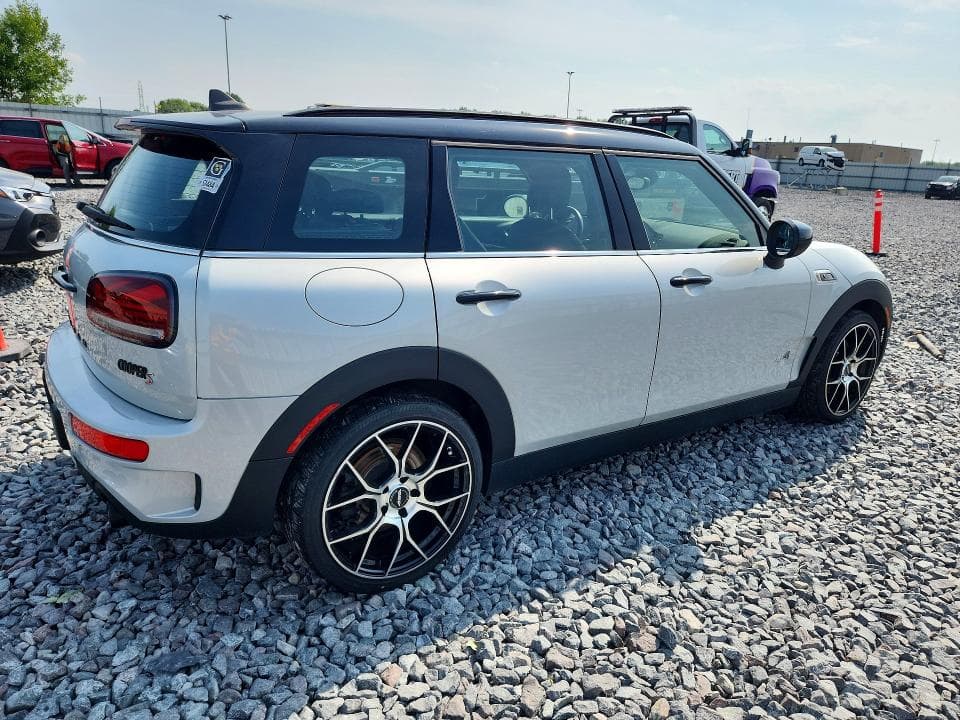 2022 MINI COOPER S CLUBMAN ALL4 3