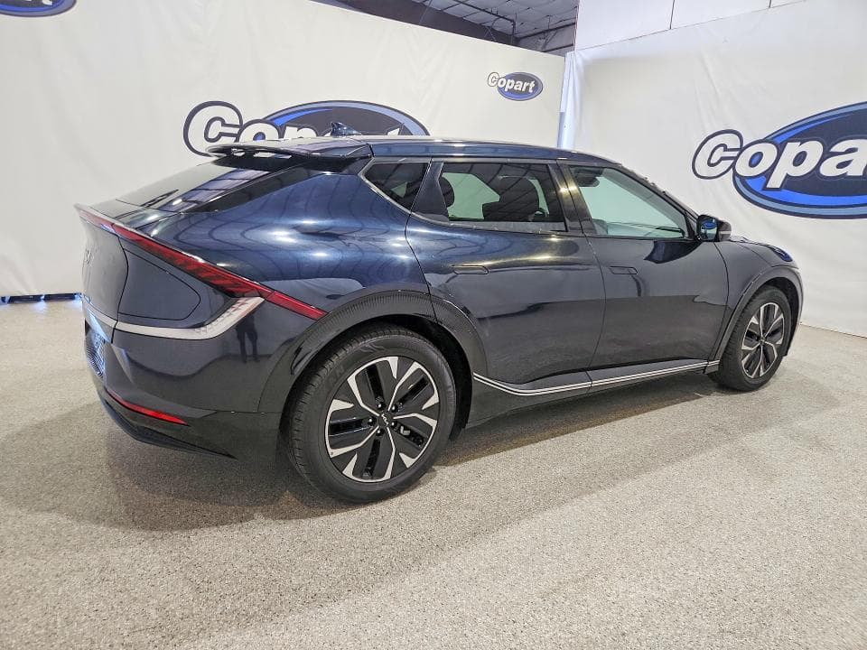 2023 KIA EV6 WIND 3