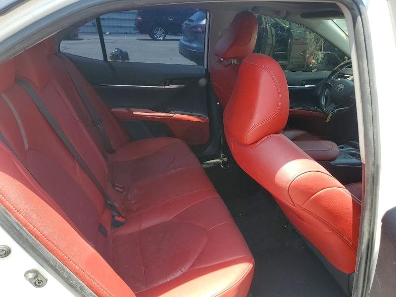 2021 TOYOTA CAMRY XSE 10