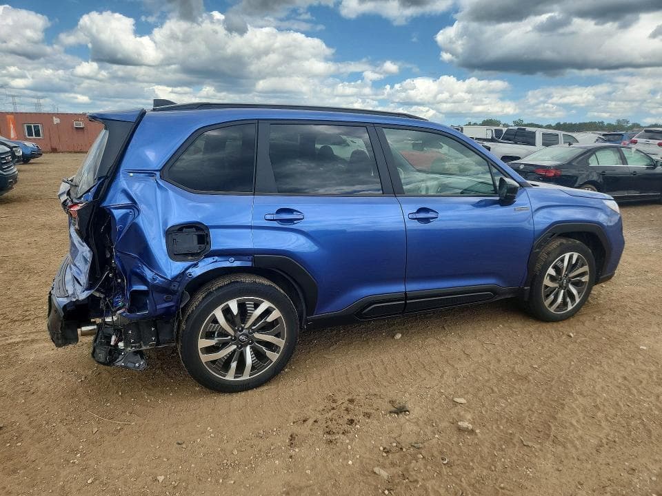 2025 SUBARU FORESTER TOURING 3
