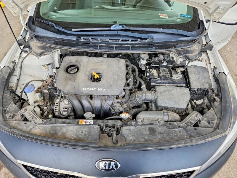 2017 KIA FORTE LX 11