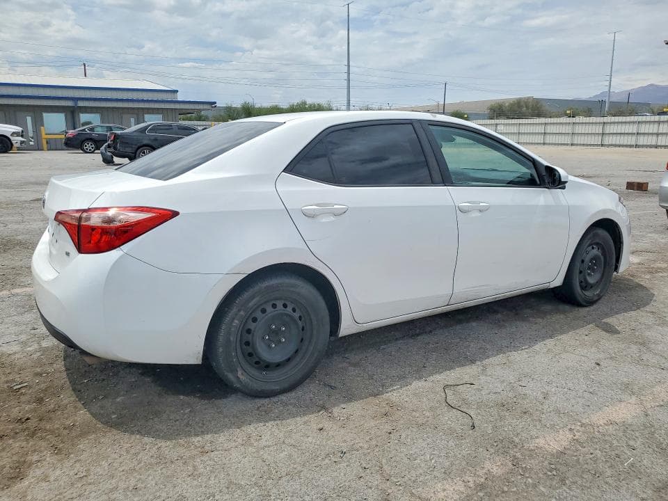 2019 TOYOTA COROLLA LE 3
