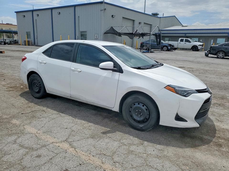 2019 TOYOTA COROLLA LE 4