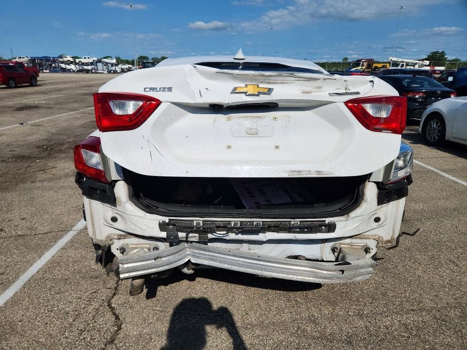2017 CHEVROLET CRUZE PREMIER 6