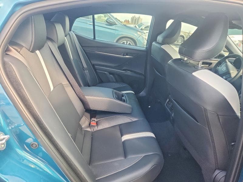 2026 TOYOTA CAMRY SE 10