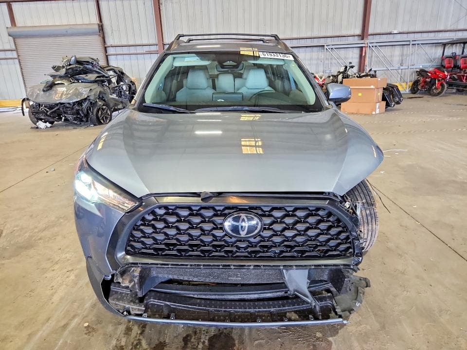 2024 TOYOTA COROLLA CROSS LE 5
