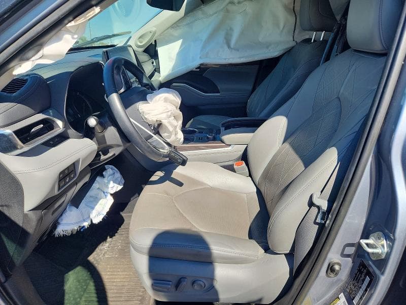 2021 TOYOTA HIGHLANDER PLATINUM 7