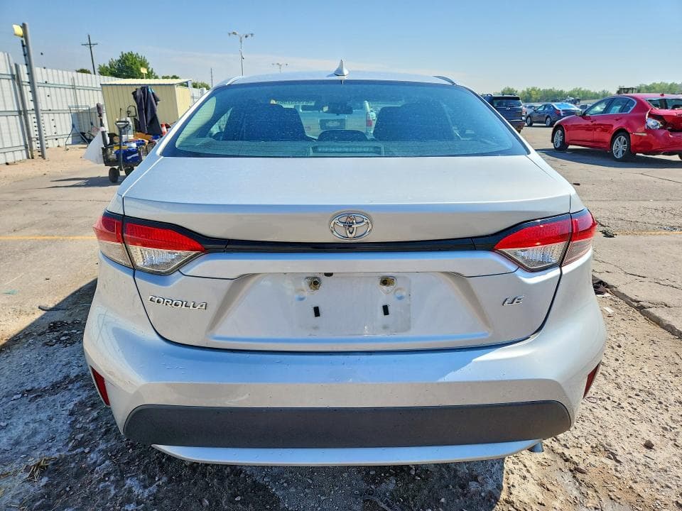 2021 TOYOTA COROLLA LE 6