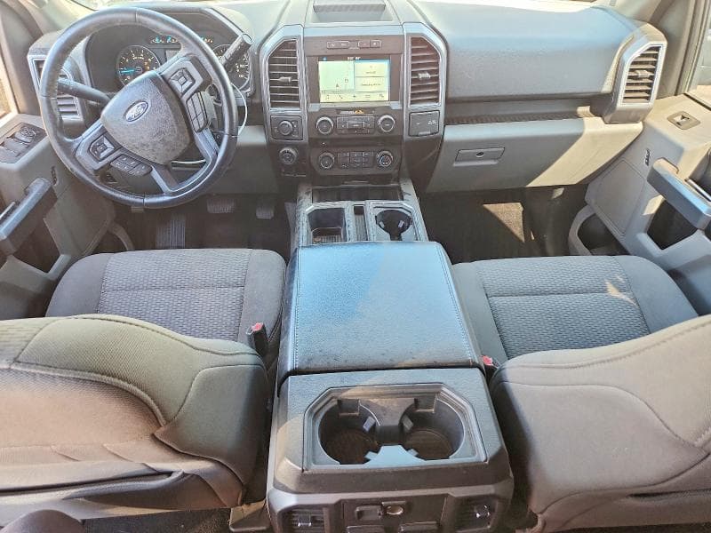2017 FORD F150 SUPERCREW 8