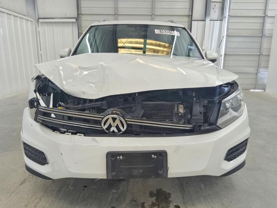 2017 VOLKSWAGEN TIGUAN 5