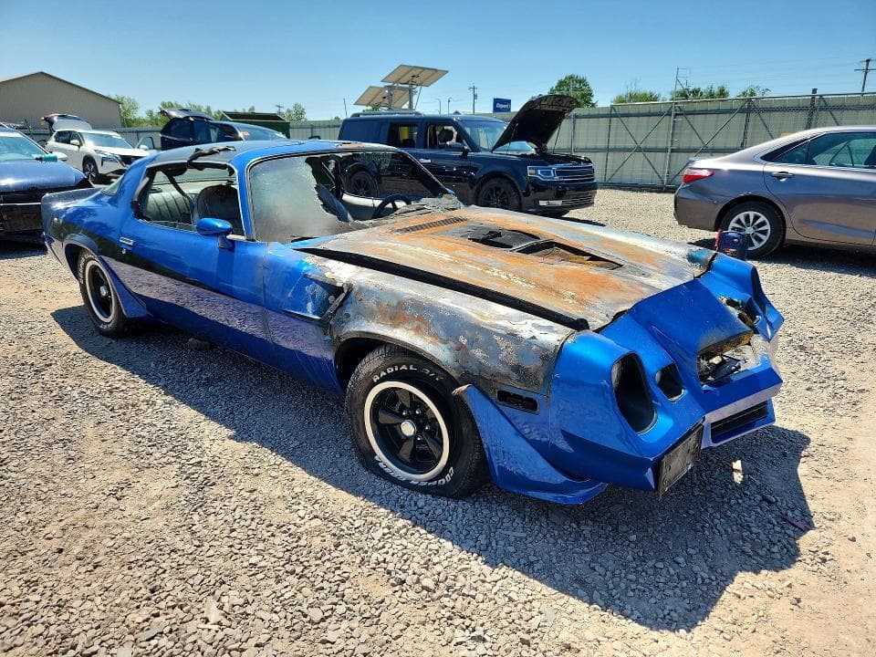 1981 CHEVROLET CAMARO 4