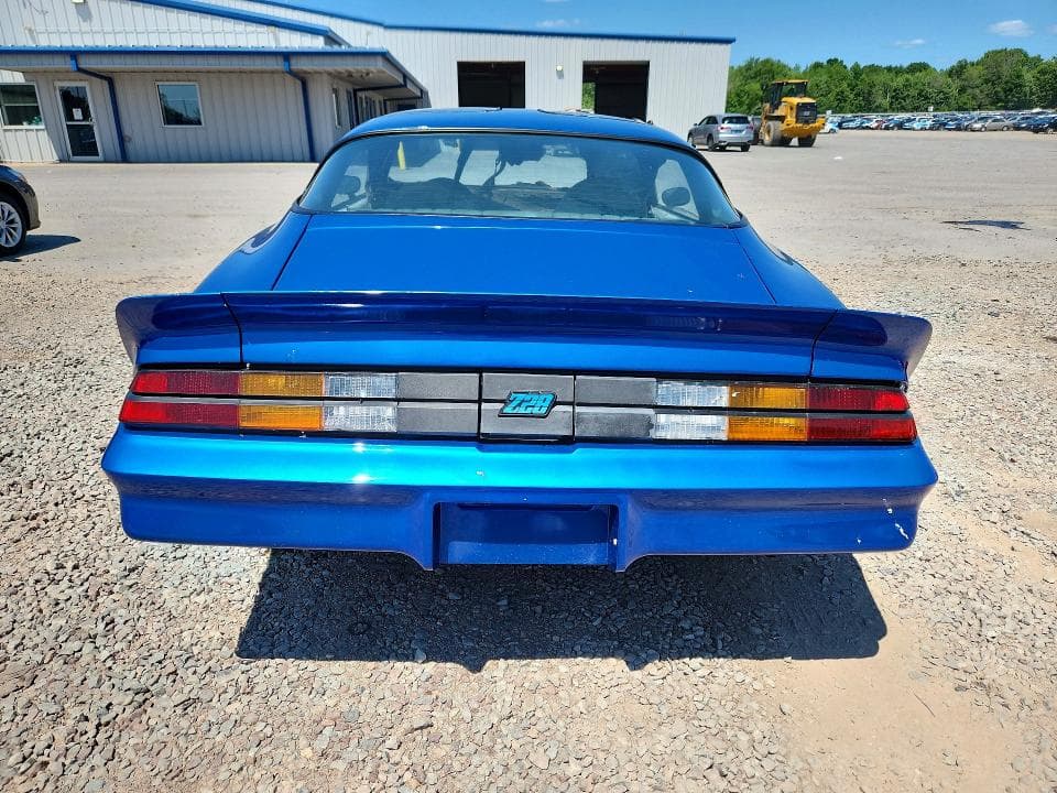 1981 CHEVROLET CAMARO 6