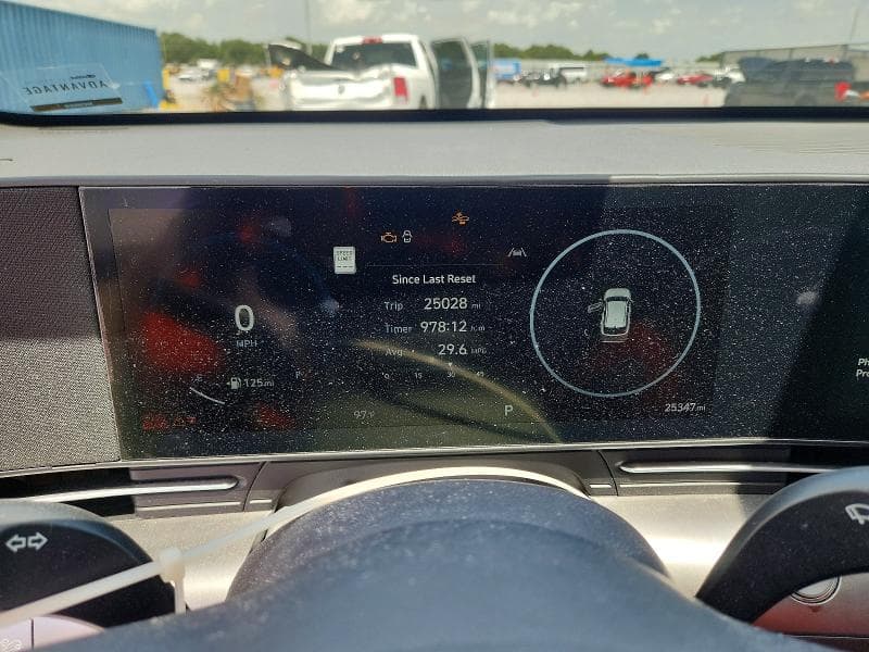 2024 HYUNDAI KONA LIMITED 9