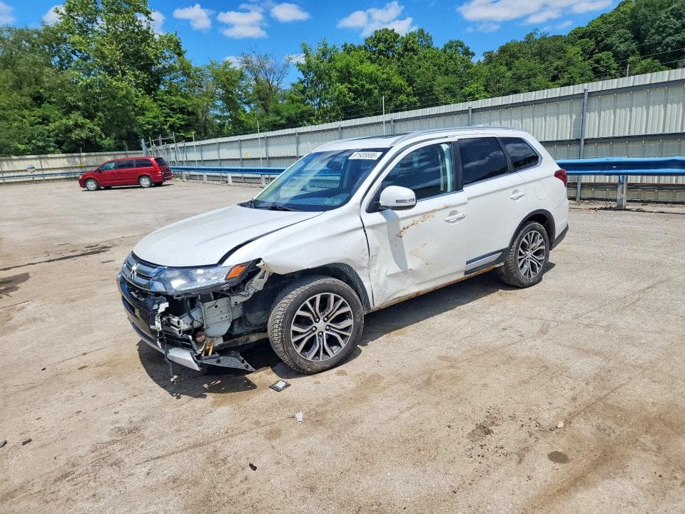2017 MITSUBISHI OUTLANDER SE - 1