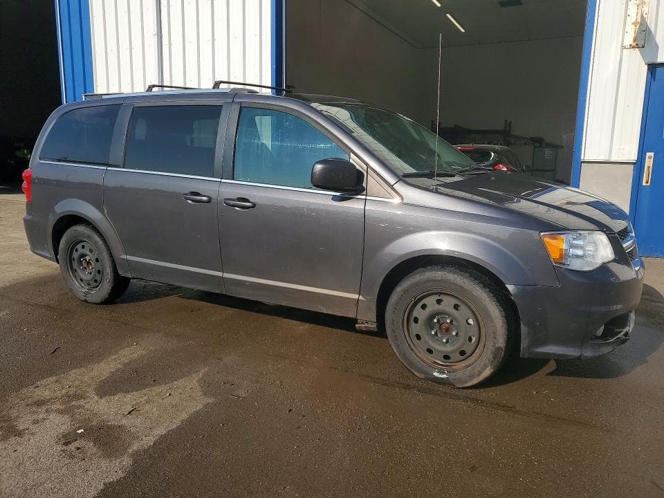 2018 DODGE GRAND CARAVAN CREW 4