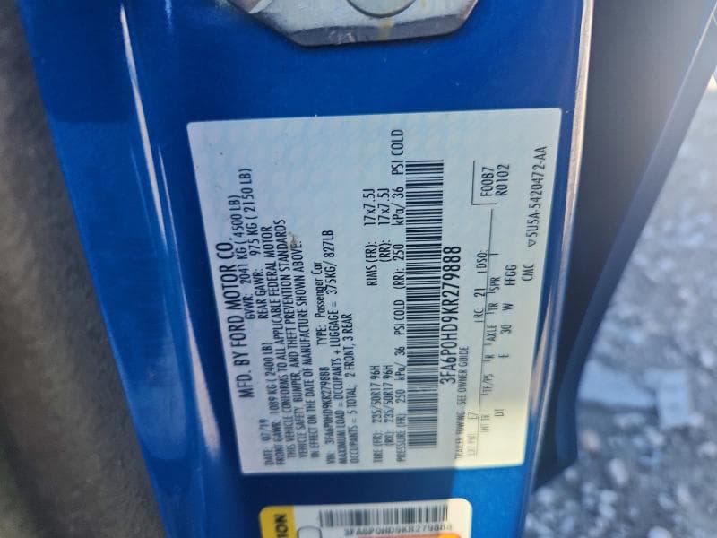 2019 FORD FUSION SE 12