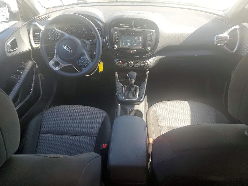 2021 KIA SOUL LX 8