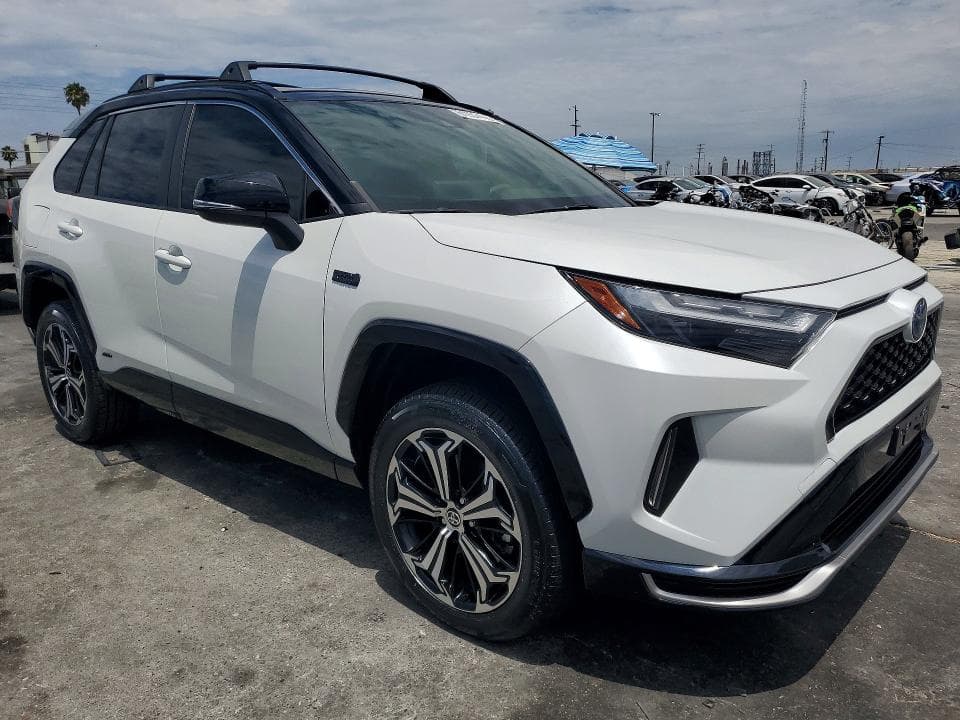 2023 TOYOTA RAV4 PRIME XSE 4