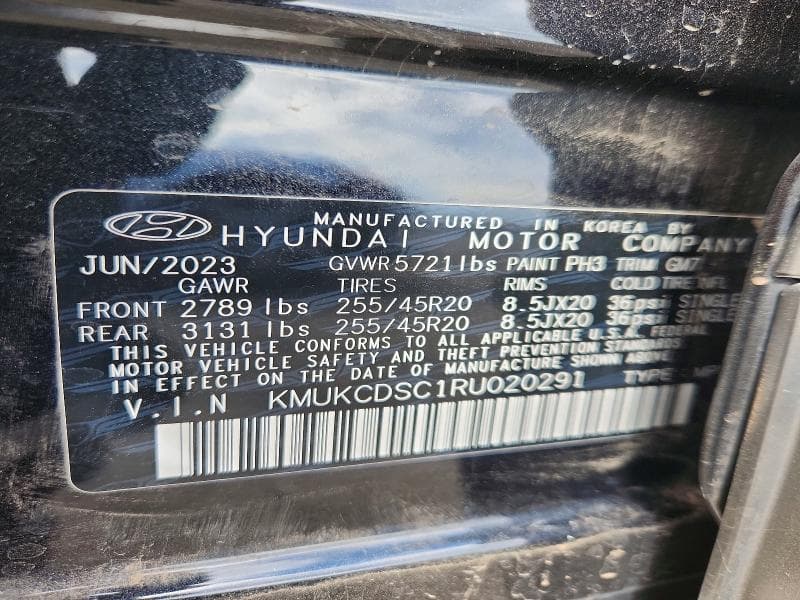 2024 GENESIS GV60 ADVANCED 12