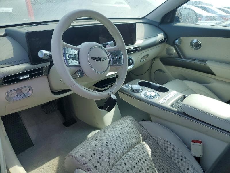 2024 GENESIS GV60 ADVANCED 8