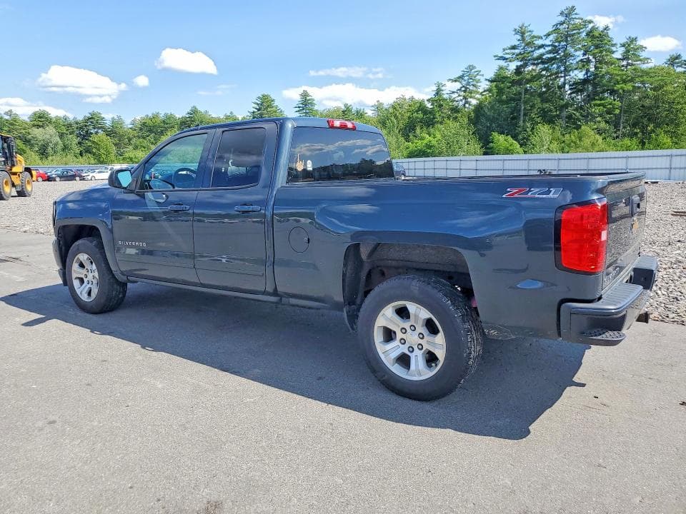 2017 CHEVROLET SILVERADO K1500 LT 2