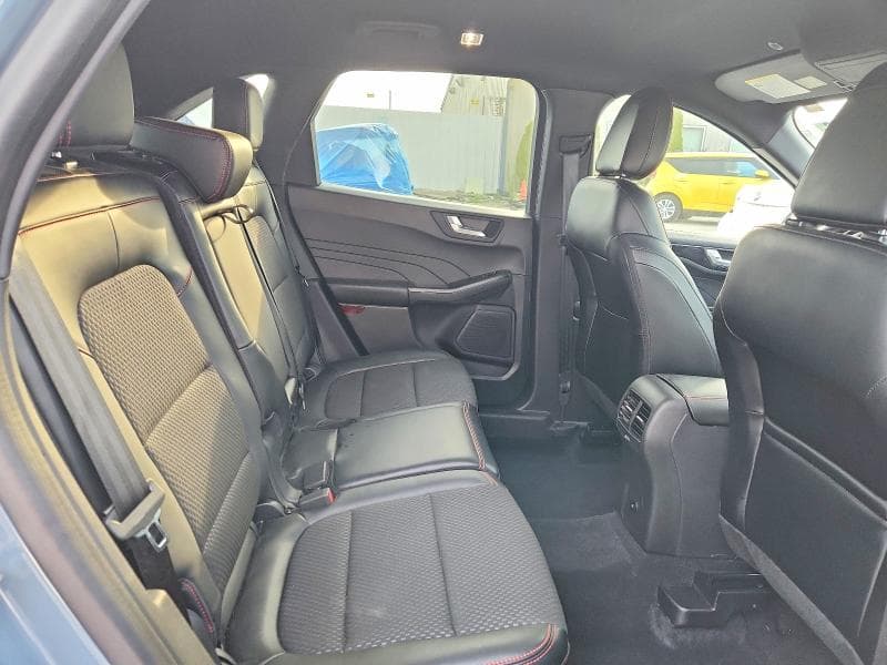 2023 FORD ESCAPE ST LINE 11