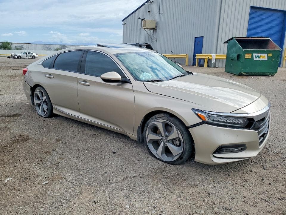 2020 HONDA ACCORD TOURING 4