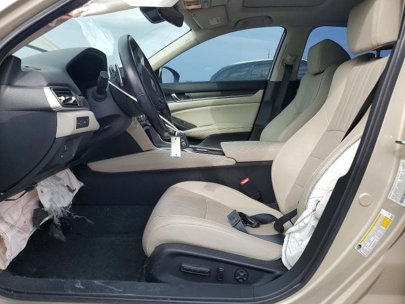 2020 HONDA ACCORD TOURING 7