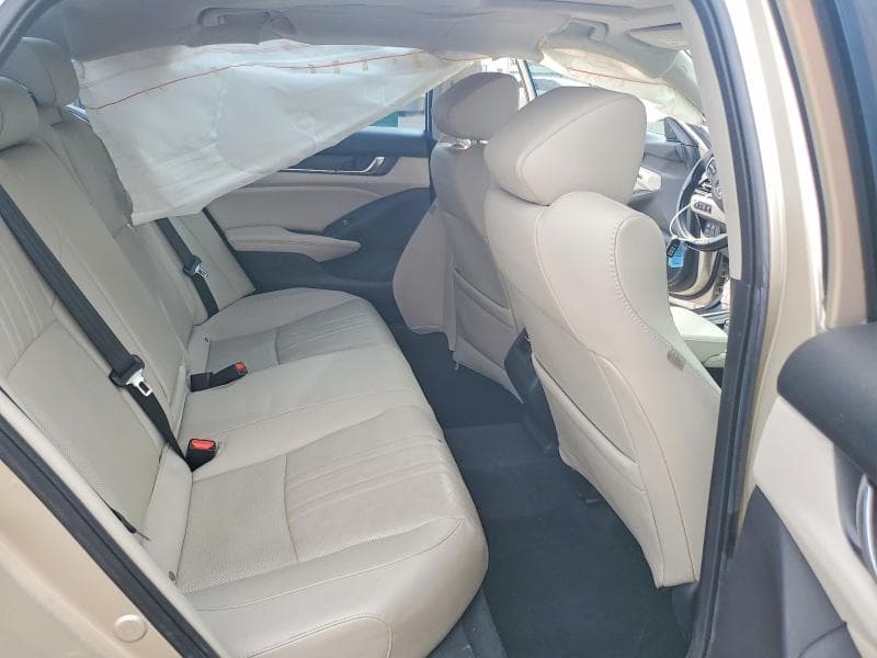2020 HONDA ACCORD TOURING 10