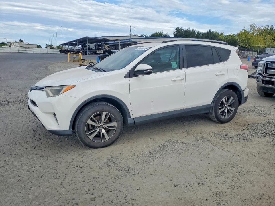 2017 TOYOTA RAV4 XLE - 1
