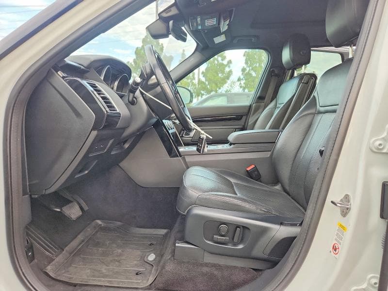 2020 LAND ROVER DISCOVERY SE 7