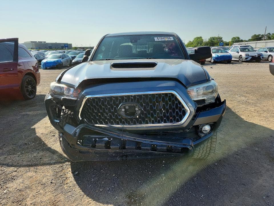 2019 TOYOTA TACOMA TRD SPORT 5