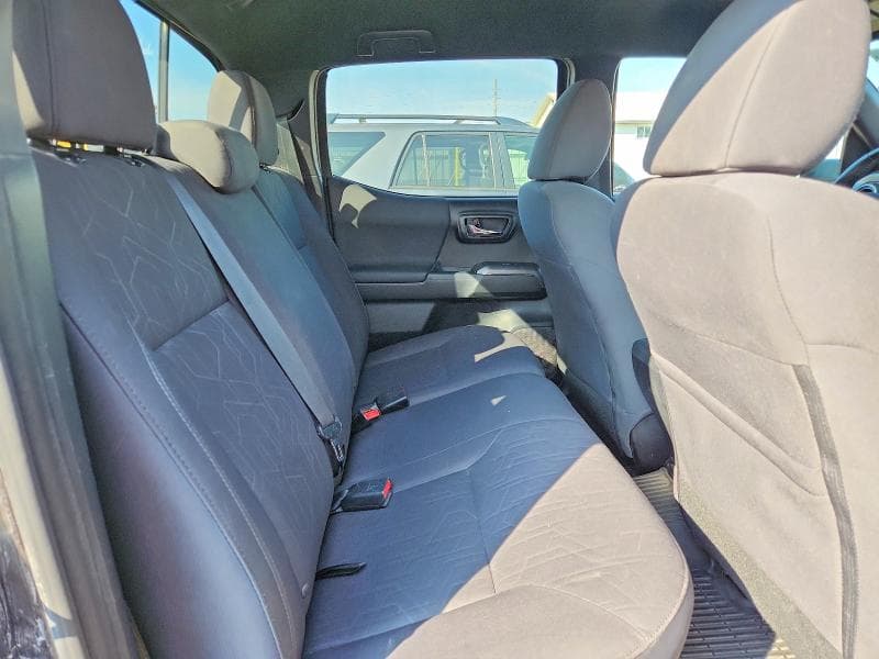 2019 TOYOTA TACOMA TRD SPORT 10