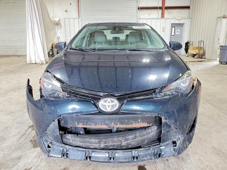 2017 TOYOTA COROLLA LE 5