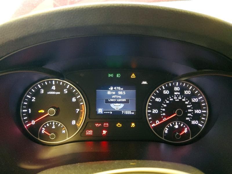 2019 KIA OPTIMA S 9