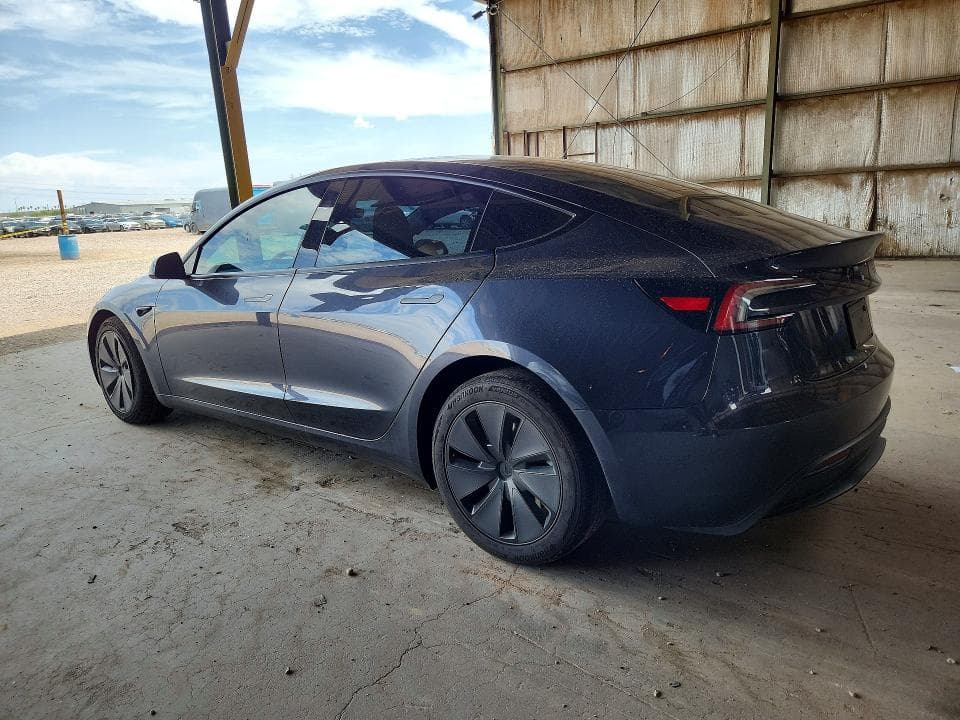 2024 TESLA MODEL 3 2