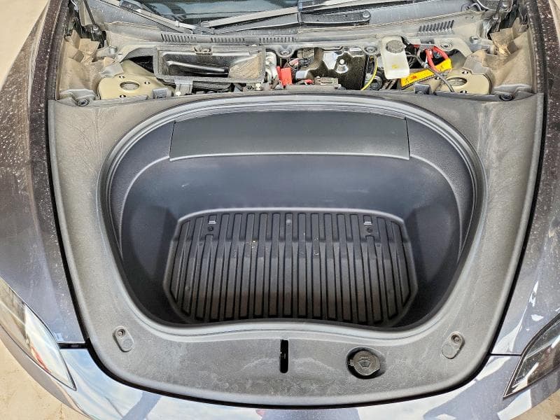 2024 TESLA MODEL 3 11