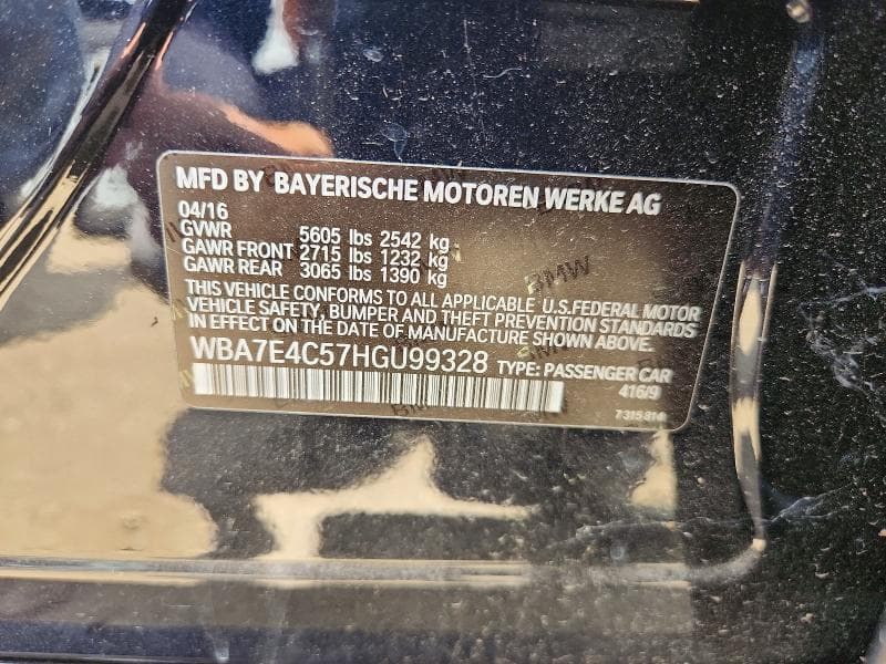 2017 BMW 740 XI 12