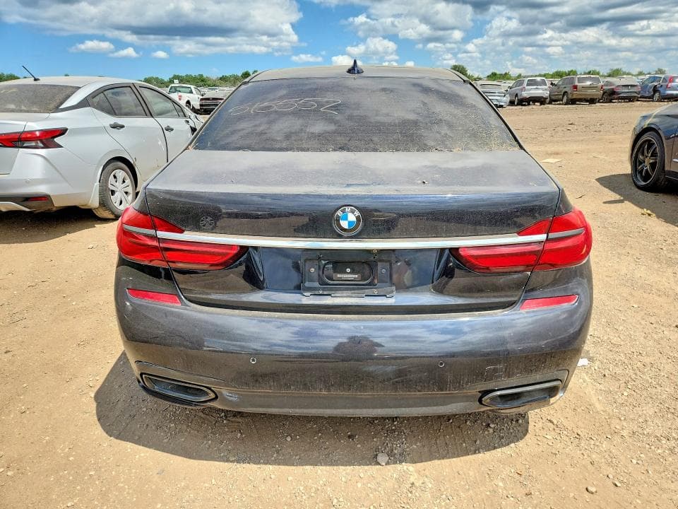 2017 BMW 740 XI 6