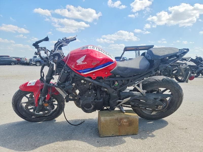 2025 HONDA CBR500 RA 3