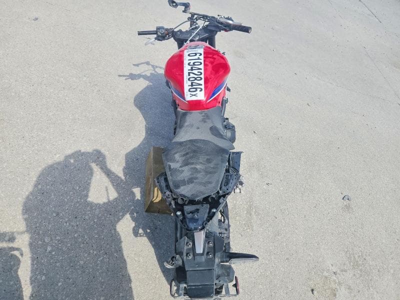 2025 HONDA CBR500 RA 6
