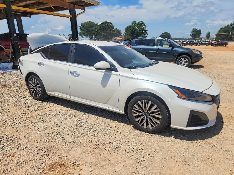 2023 NISSAN ALTIMA SV SV 4