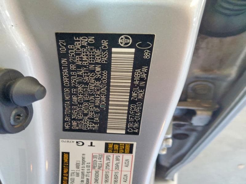 2022 TOYOTA PRIUS L ECO 13