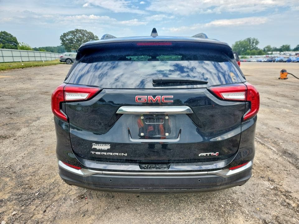 2024 GMC TERRAIN AT4 6