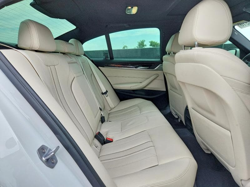 2017 BMW 530 I 10