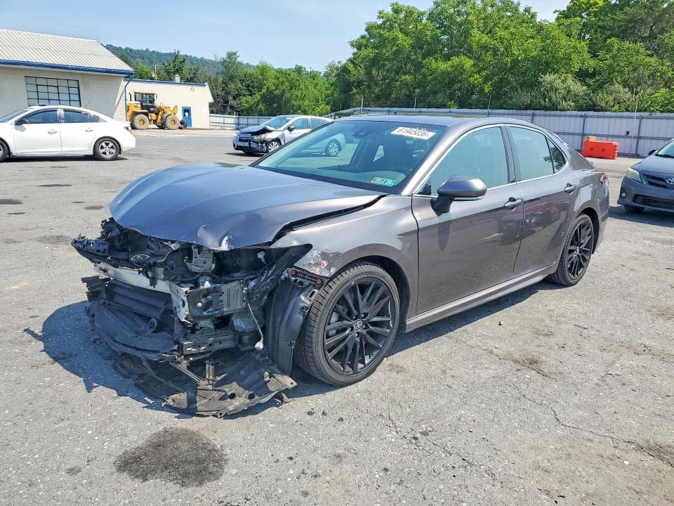 2024 TOYOTA CAMRY XSE 1