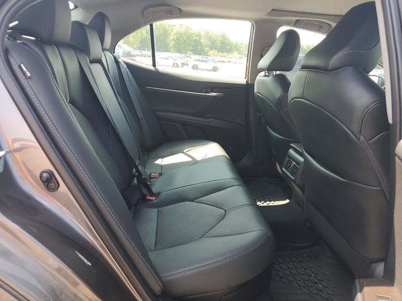 2024 TOYOTA CAMRY XSE 10
