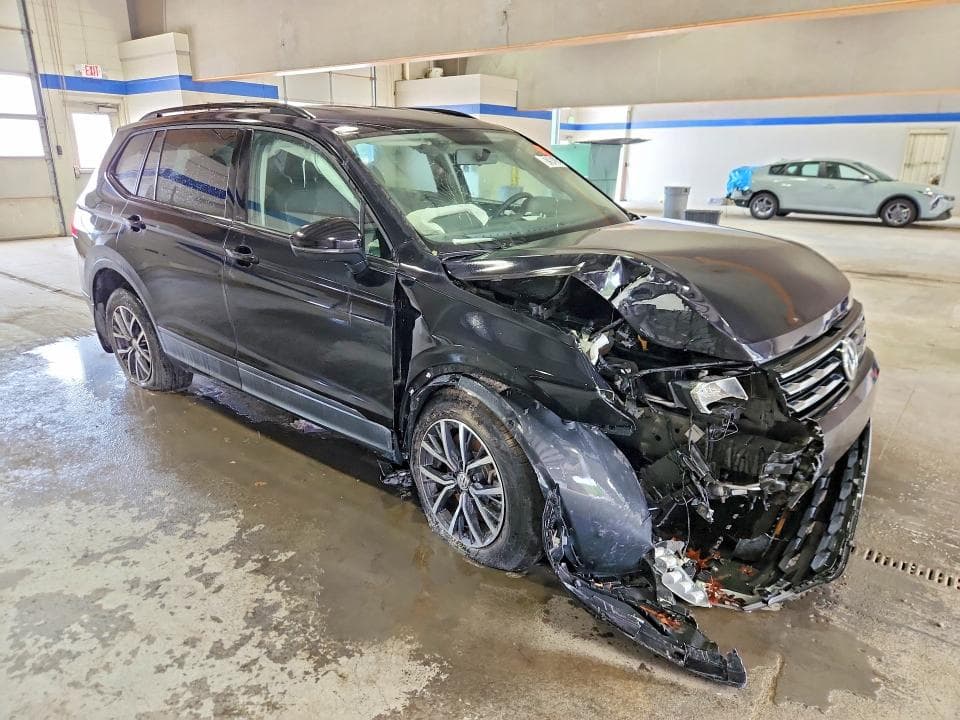 2021 VOLKSWAGEN TIGUAN S 4