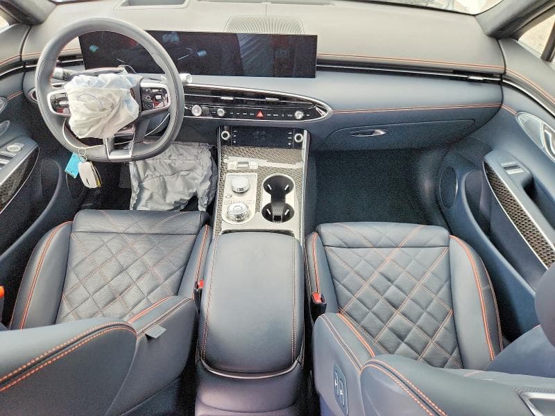 2026 GENESIS GV70 SPORT PRESTIGE 8